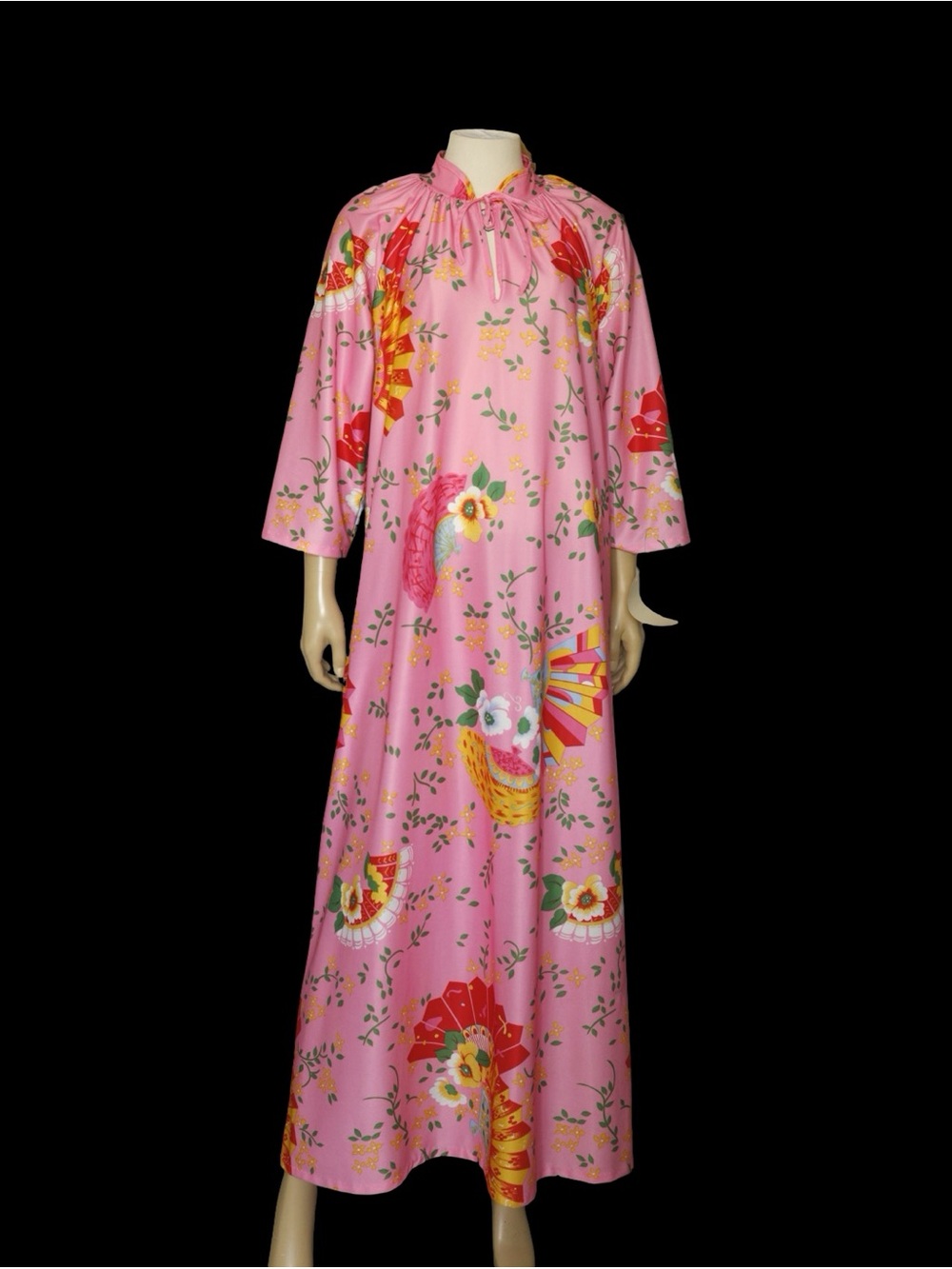 1970s Pink Japanese Fan Floral Housedress Maxi Robe Kaftan Tie Neck Vintage - Picture 7 of 14